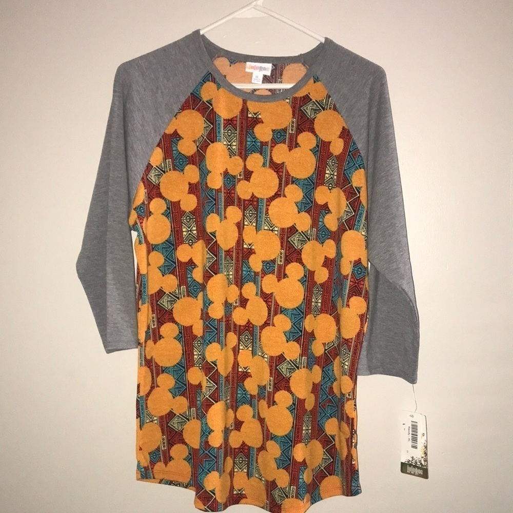 NWT Disney Mickey Mouse Woman’s LuLaRoe Randy baseball tee 3/4 Sleeve Size XL